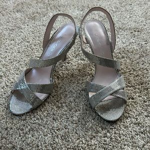 Caparros Warwick strappy sandals